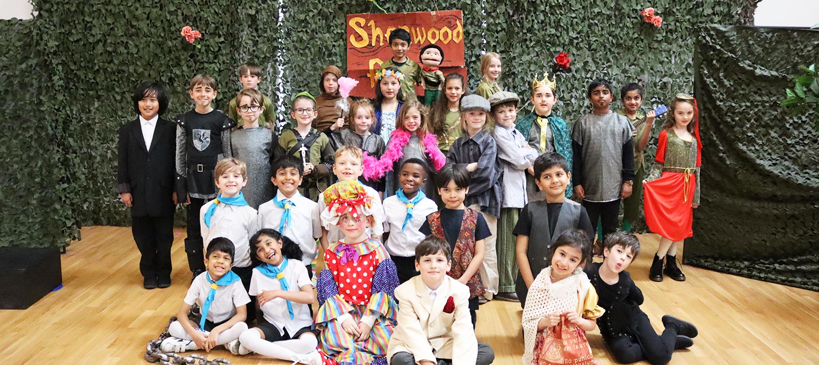Robin-and-the-Sherwood-Hoodies-featured-image-template-15