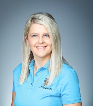 Alexandra Salahoru website crop