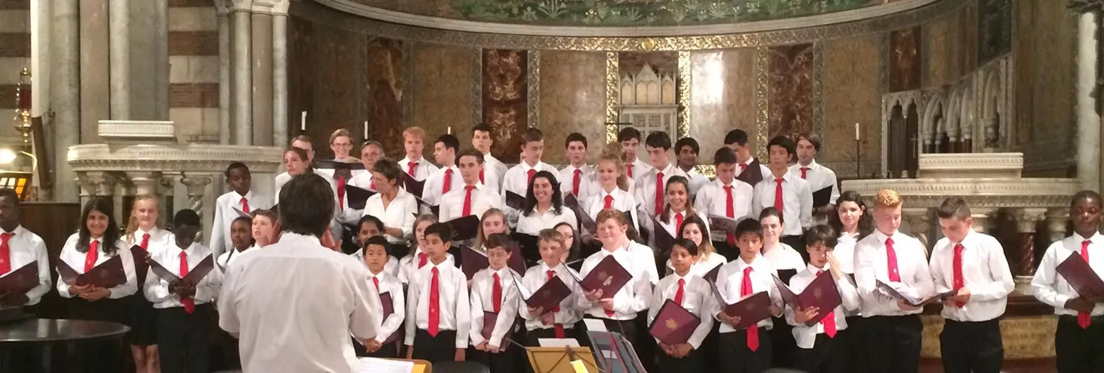 2015-Choir-in-Rome-adjusted