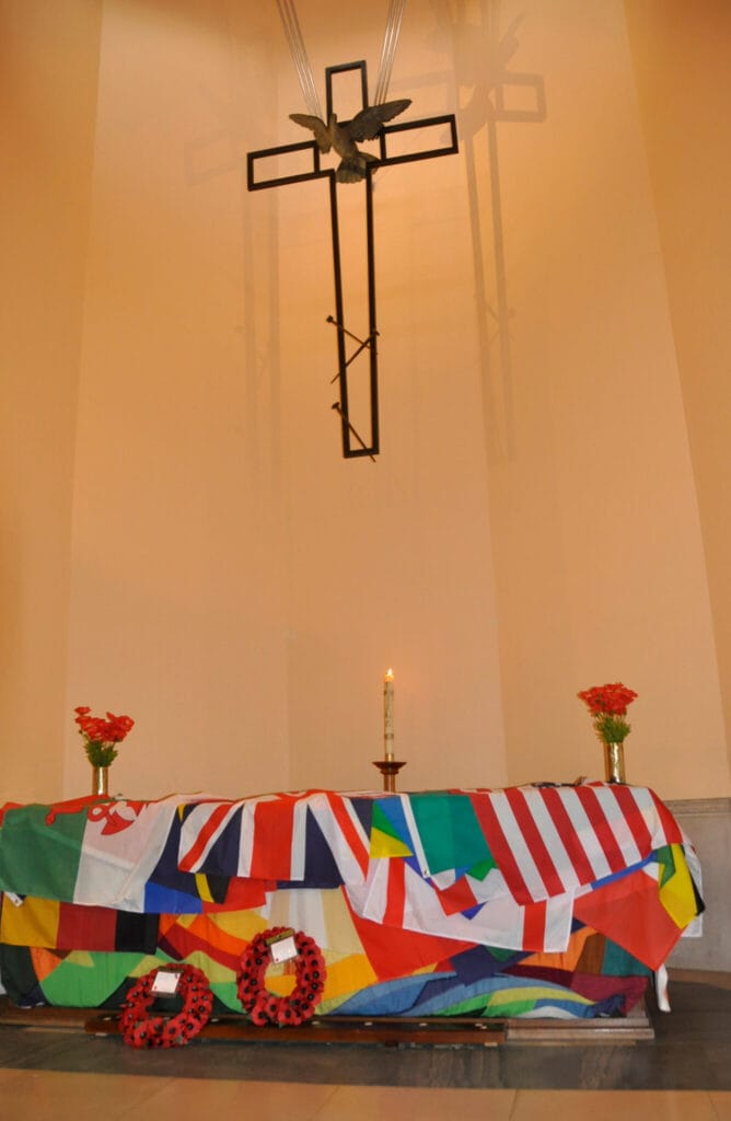 2015-Remembrance-Day-flags-on-alter2