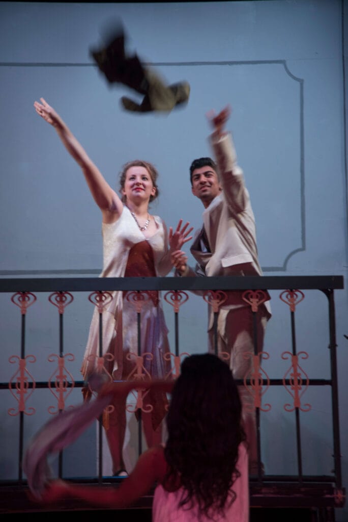 senior-show-the-great-gatsby-plays-to-full-houses (2)
