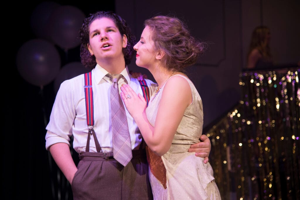 senior-show-the-great-gatsby-plays-to-full-houses (3)