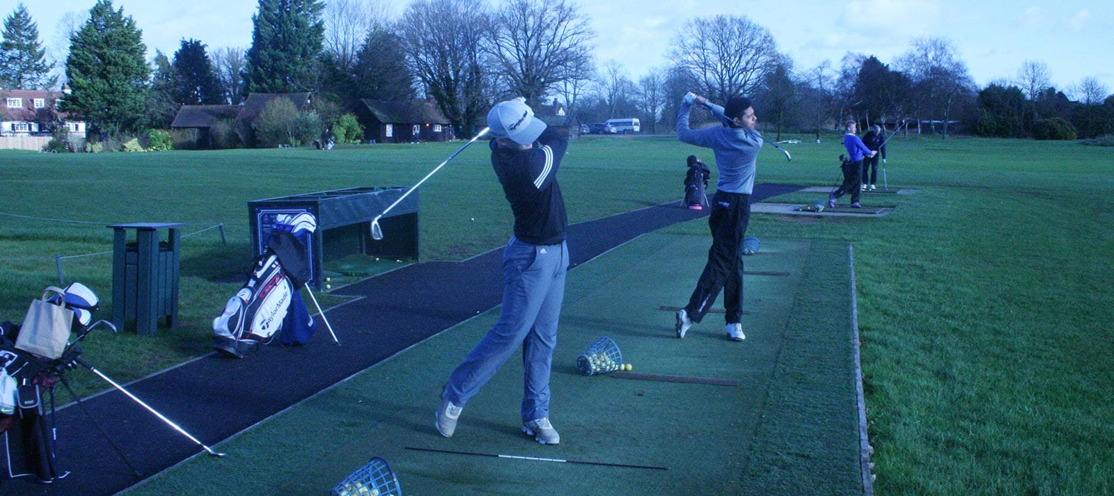 --01featured-image-golfersvHarrow