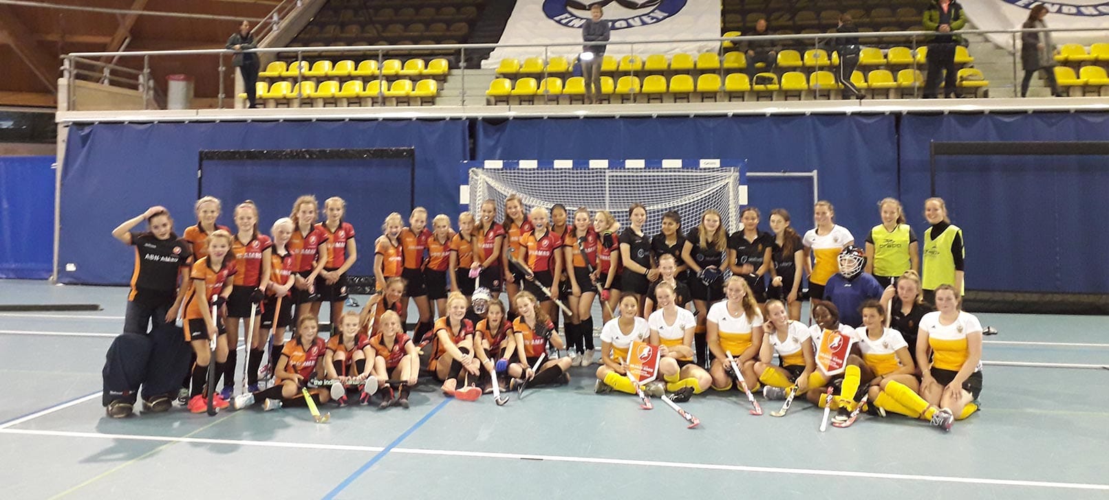 --01featured-image-Hockey-tour-to-Holland