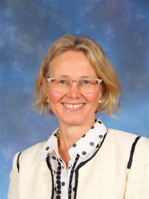 Mrs A Hems